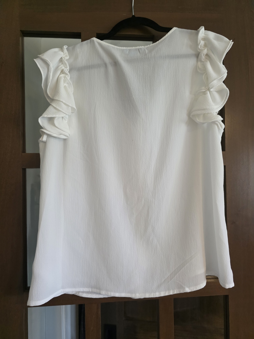 CeCe White Button-Front V-Neck Ruffle Sleeve Top - Picture 4 of 4